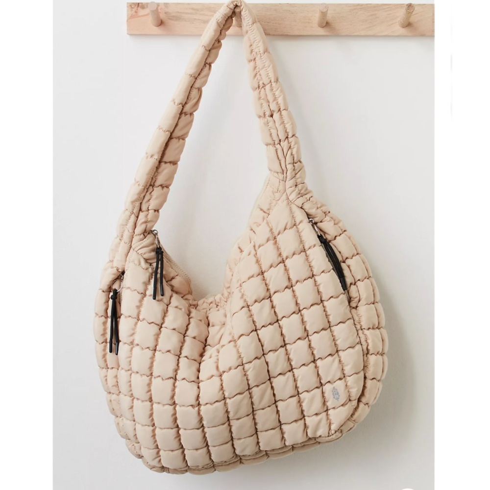 SOLD NWOT FP Movement Quilted Carryall Hobo Crossbody Packable Bag - Off White - Picture 5 of 11